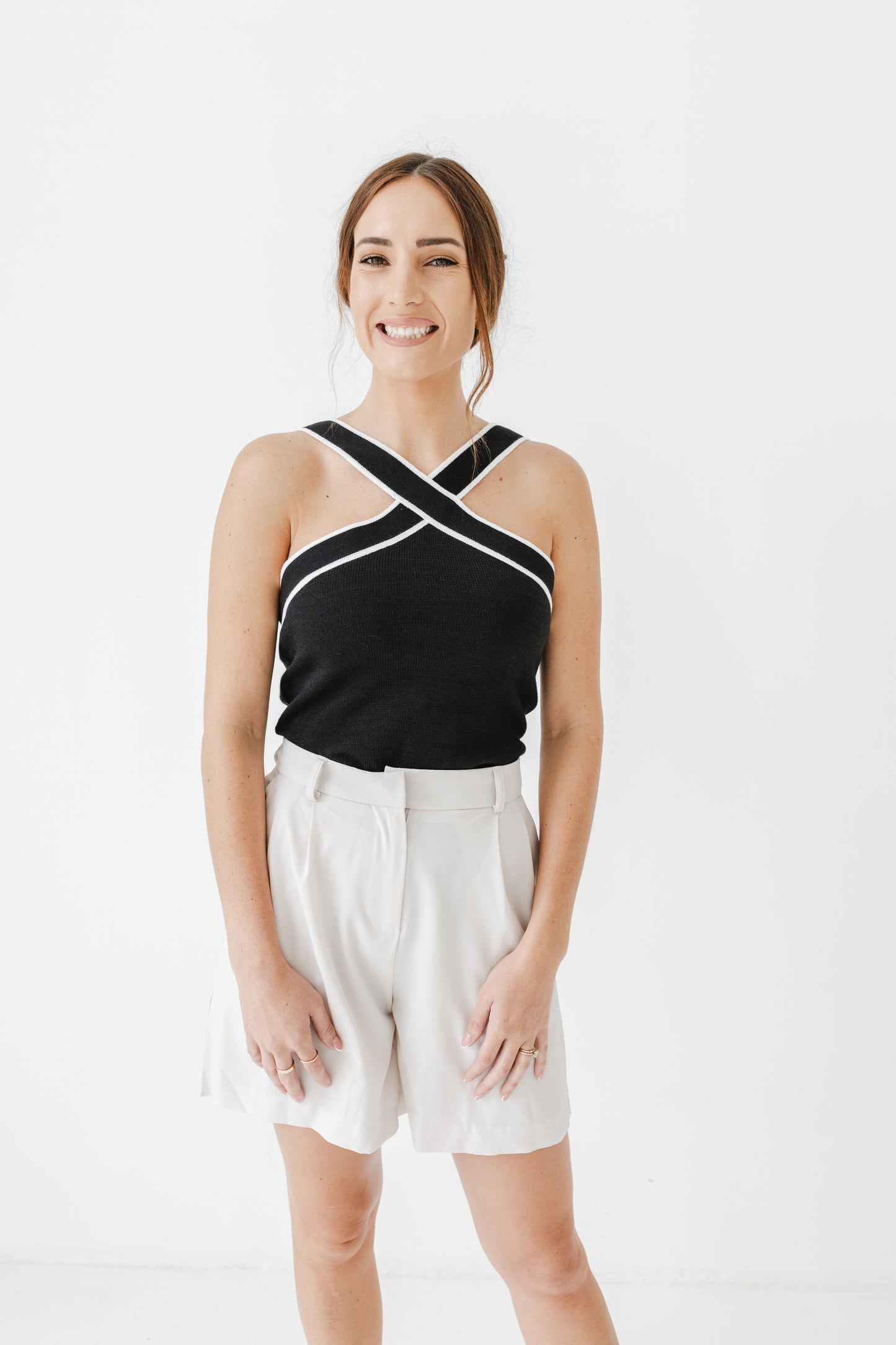 Elegant Twist Top (Black)