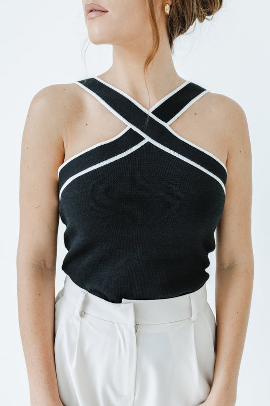 Elegant Twist Top (Black)