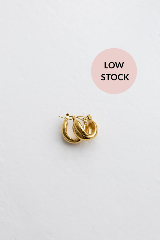 Mila Hoops